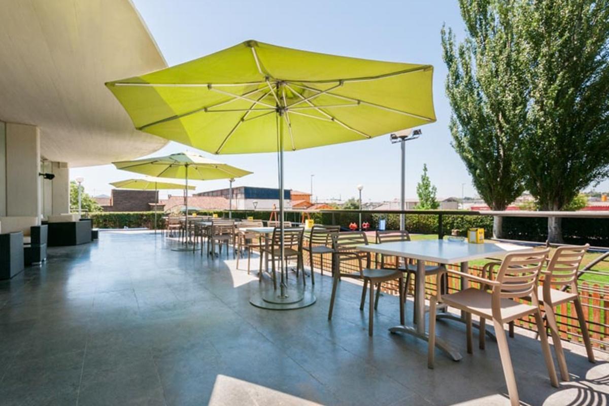 Hotel Granollers Extérieur photo